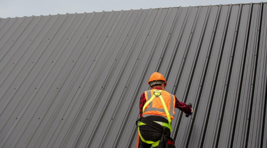 Professional gutter cleaning in Poyntelle, PA